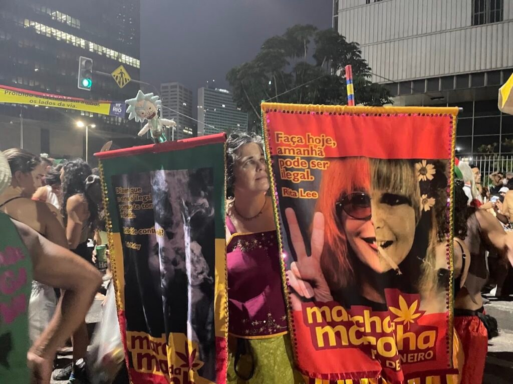 carnaval e drogas
